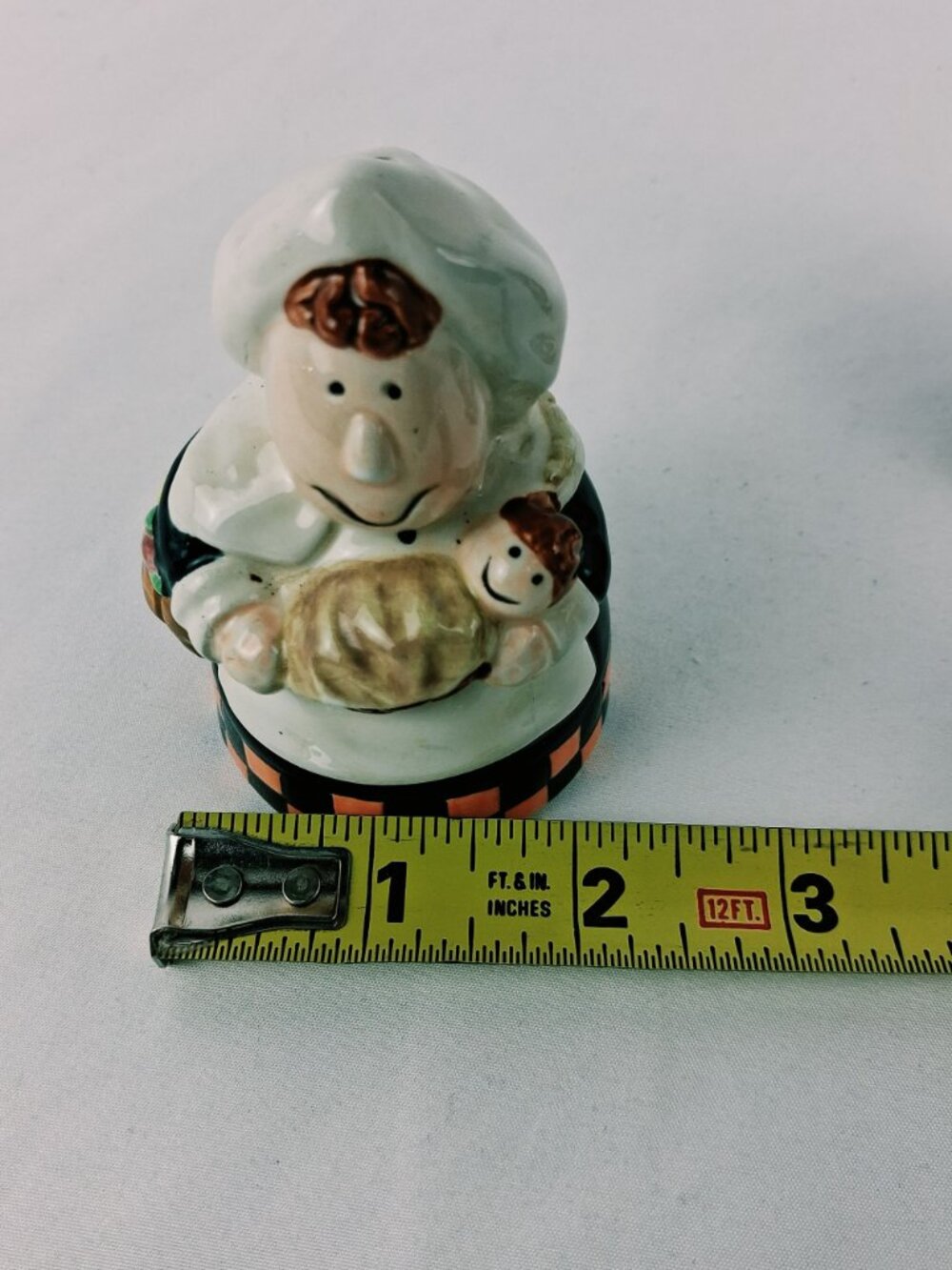 VTG Thanksgiving Pilgrim Couple Ceramic Salt & Pepper Shaker Set Thanksgiving - Picture 8 of 14